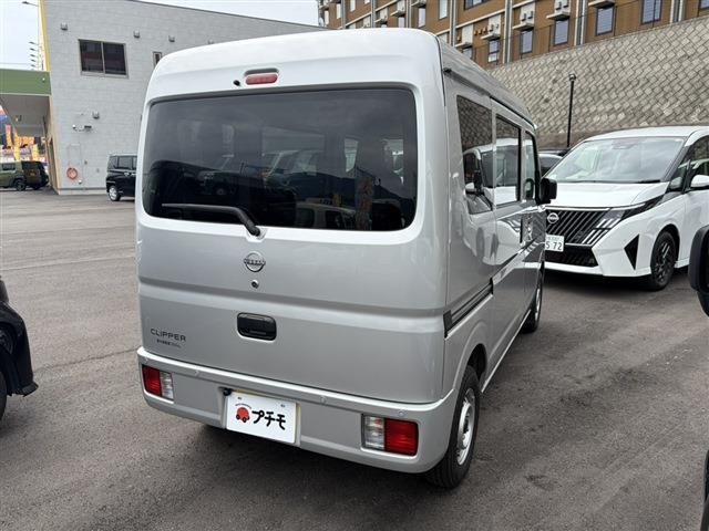 Nissan NV100 Clipper 12