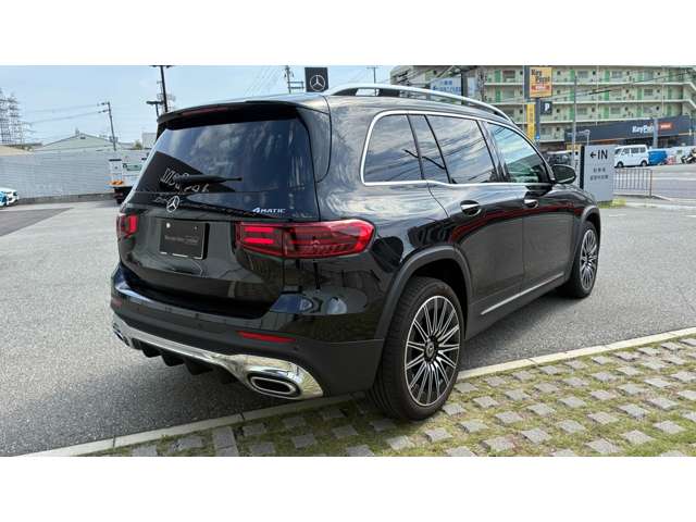 Mercedes-Benz GLB 6