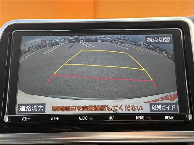 Toyota Sienta 5