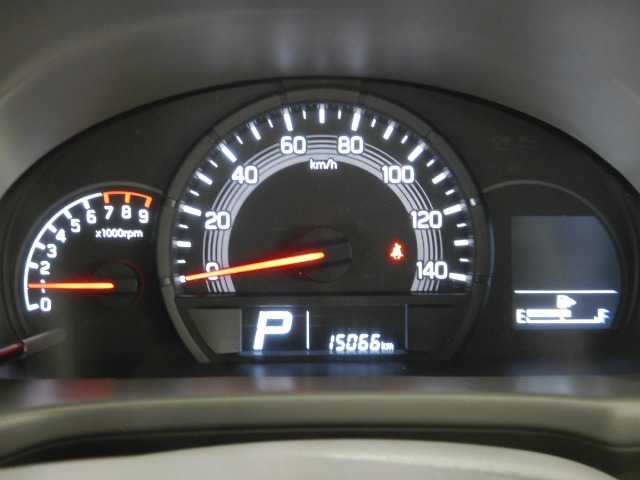 Suzuki Every 12