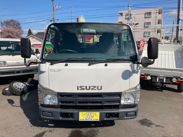 Isuzu Elf 2