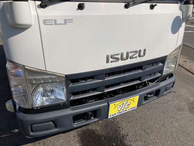 Isuzu Elf 4