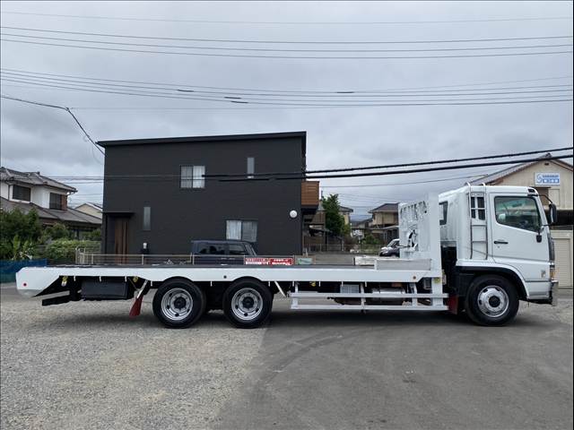 Mitsubishi Fuso Super Great 11