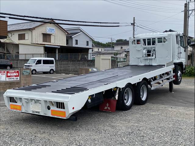 Mitsubishi Fuso Super Great 2