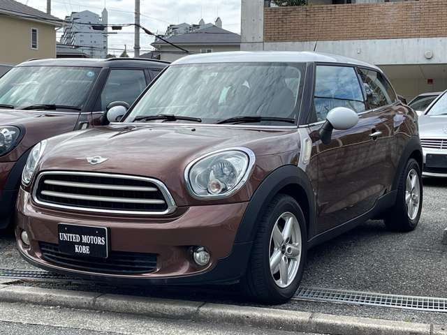 MINI Paceman 4