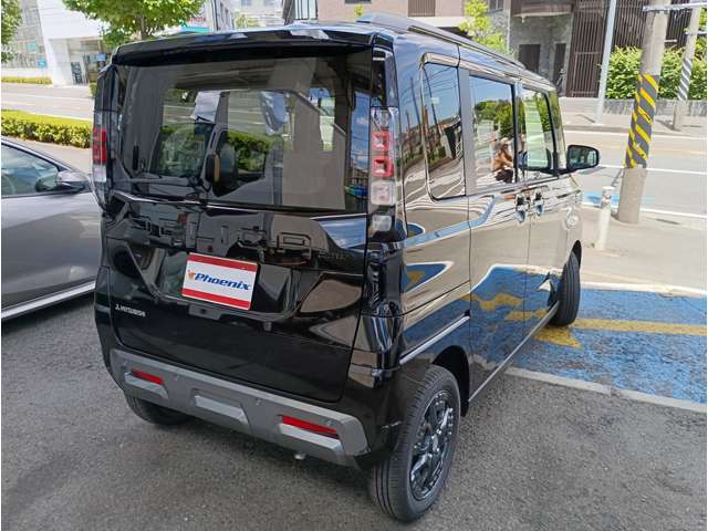 Mitsubishi Delica Mini 5