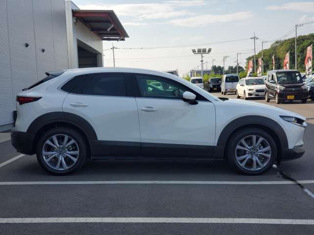Mazda CX-30 8