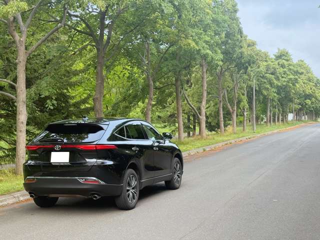 Toyota Harrier 3