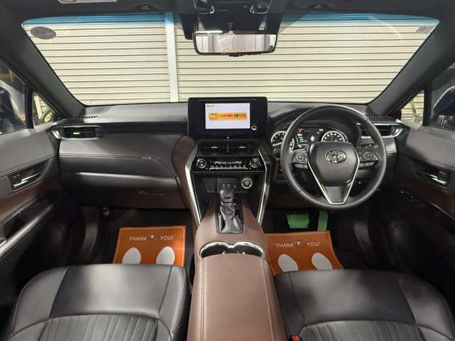Toyota Harrier 4