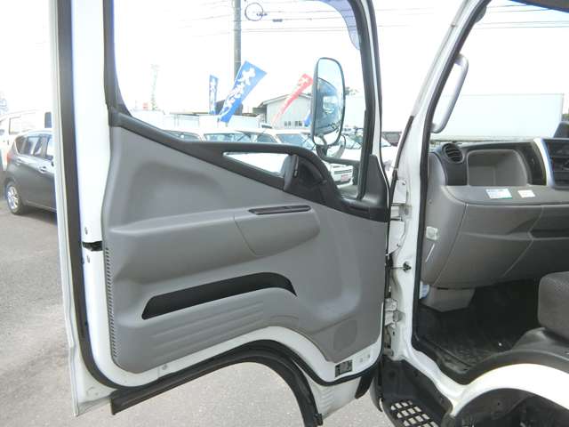 Mitsubishi Fuso Canter 10
