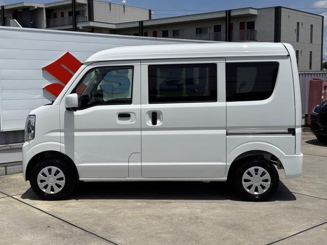 Suzuki Every 9