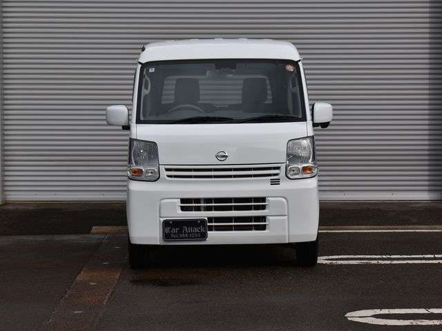Nissan NV100 Clipper 7