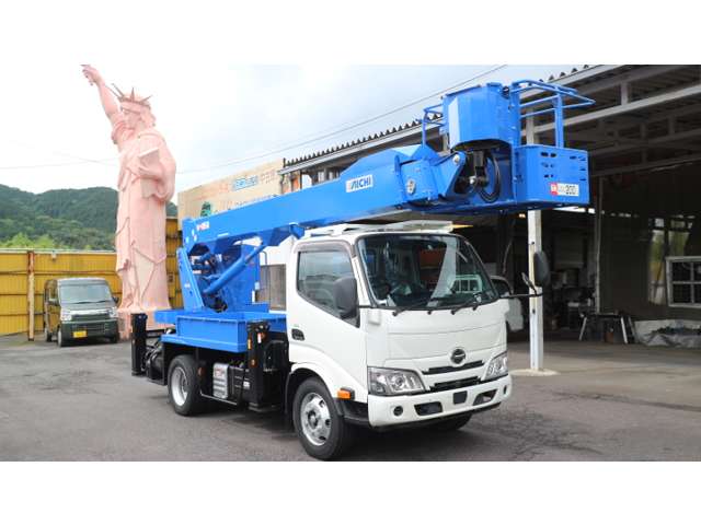 Hino Dutro 2