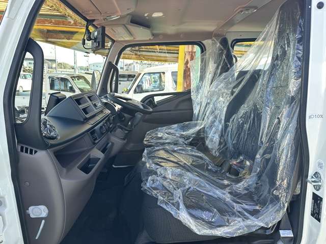 Mitsubishi Fuso Canter 5