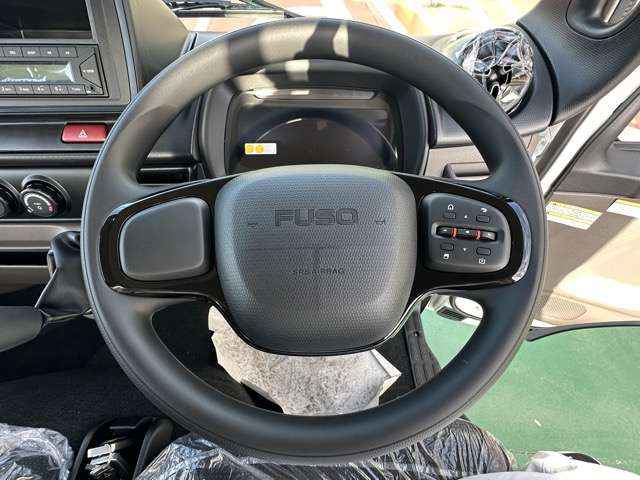 Mitsubishi Fuso Canter 7