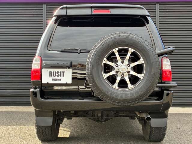 Toyota Hilux Surf 12