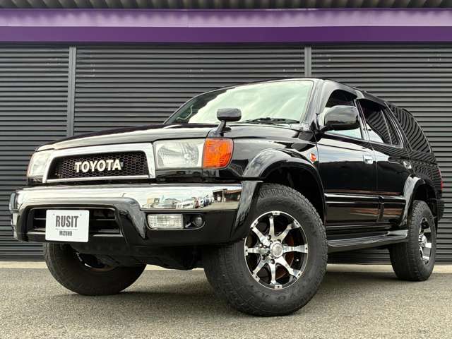 Toyota Hilux Surf 2