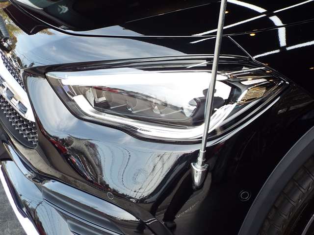 Mercedes-Benz GLA-Class 8