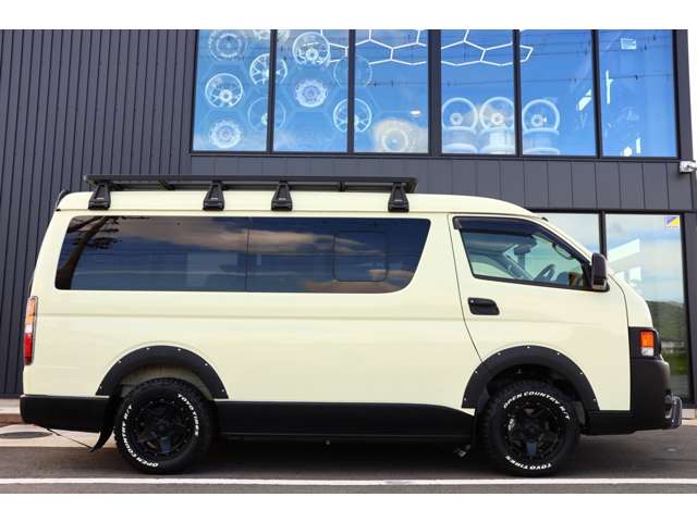 Toyota Hiace 10