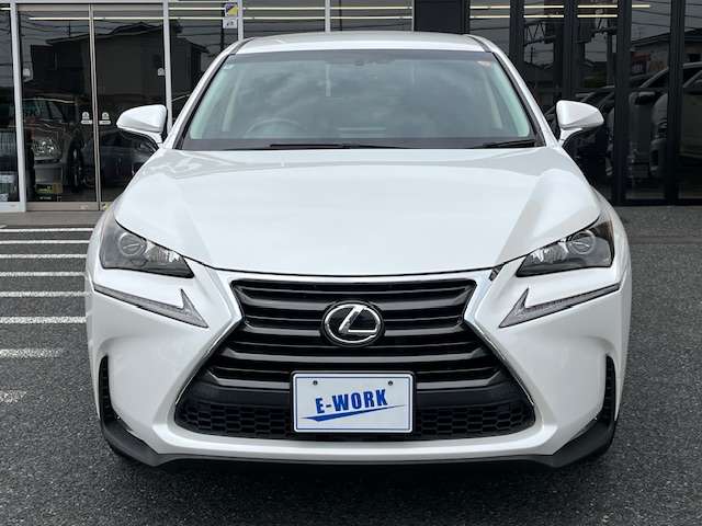 Lexus NX 3