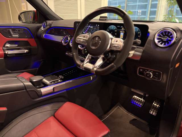 Mercedes-Benz GLB 11