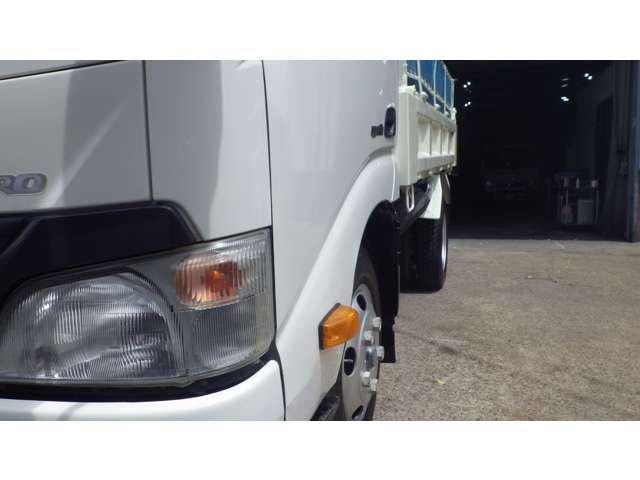 Hino Dutro 6