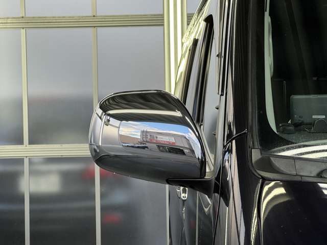 Toyota Hiace Van 7