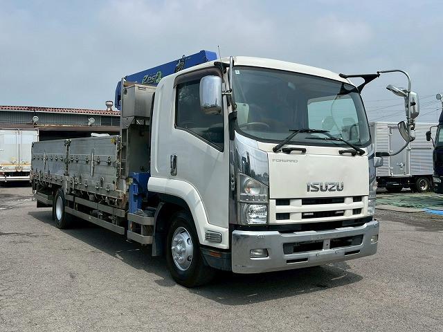 Isuzu Forward 4