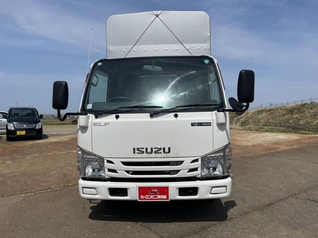 Isuzu Elf 2