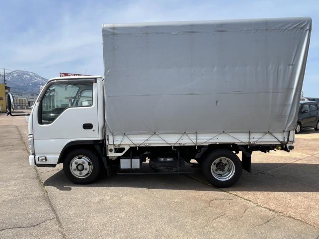 Isuzu Elf 8