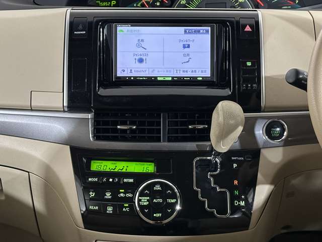 Toyota Estima 11
