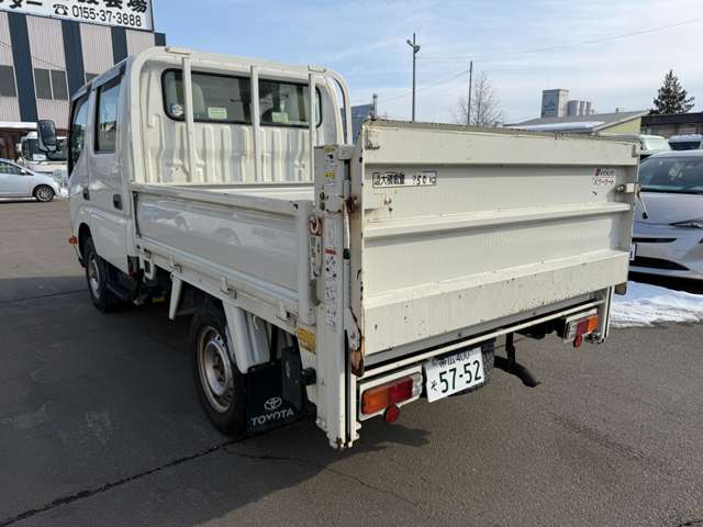 Toyota Dyna 6
