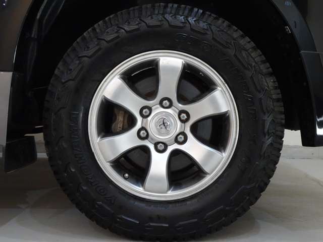 Toyota Land Cruiser Prado 2