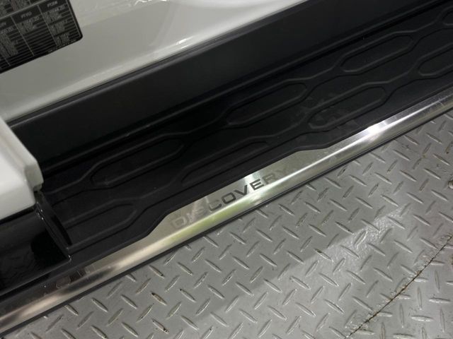 Land Rover Discovery Sport 6