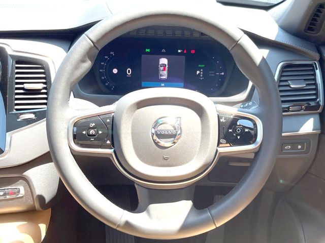 Volvo XC90 12