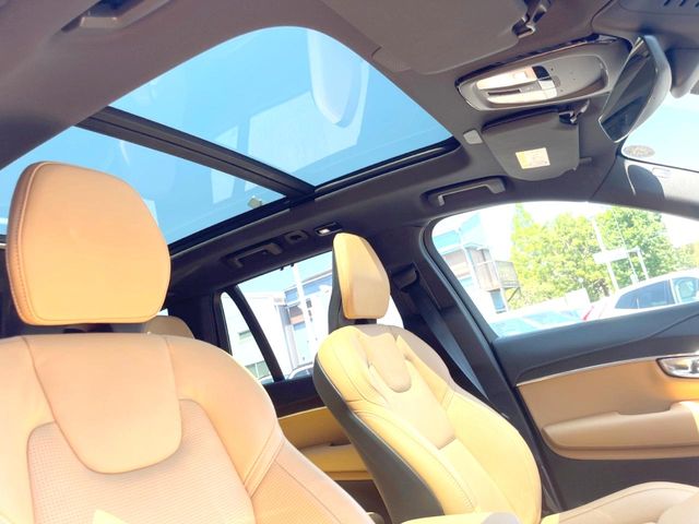 Volvo XC90 5