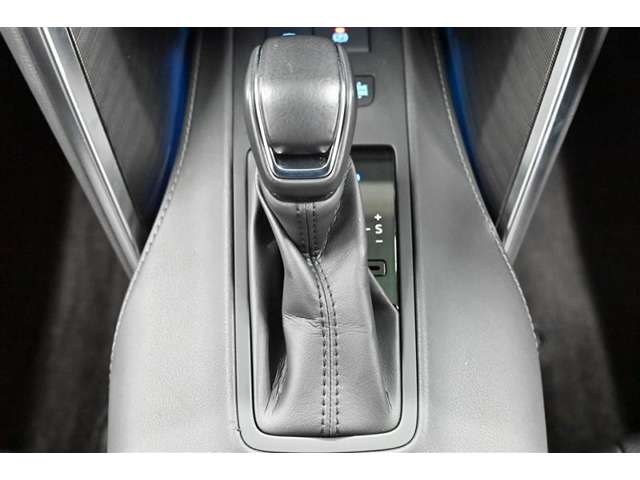 Toyota Harrier 7