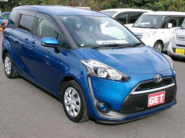 Toyota Sienta 8