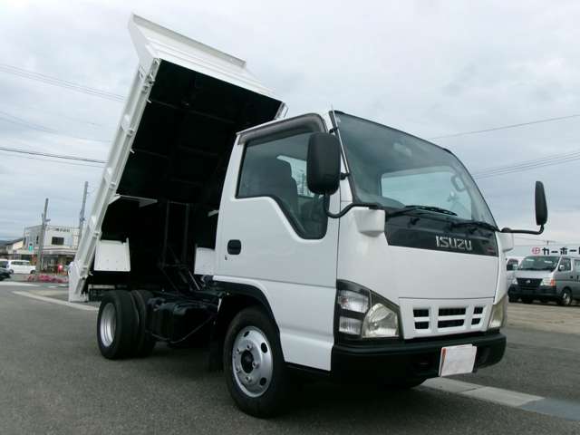 Isuzu Elf 3