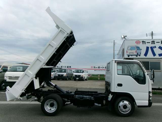 Isuzu Elf 4