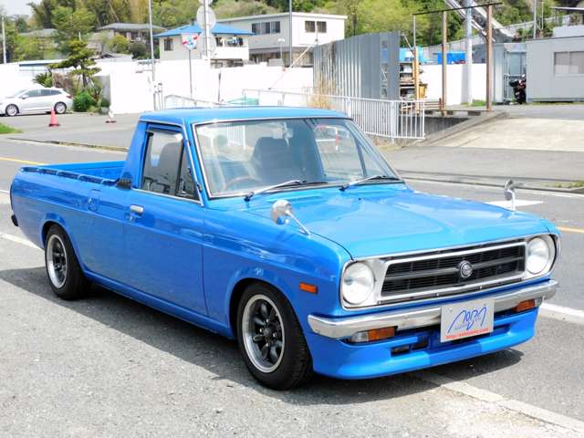 Nissan Sunny Truck 5