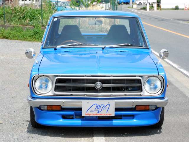 Nissan Sunny Truck 10