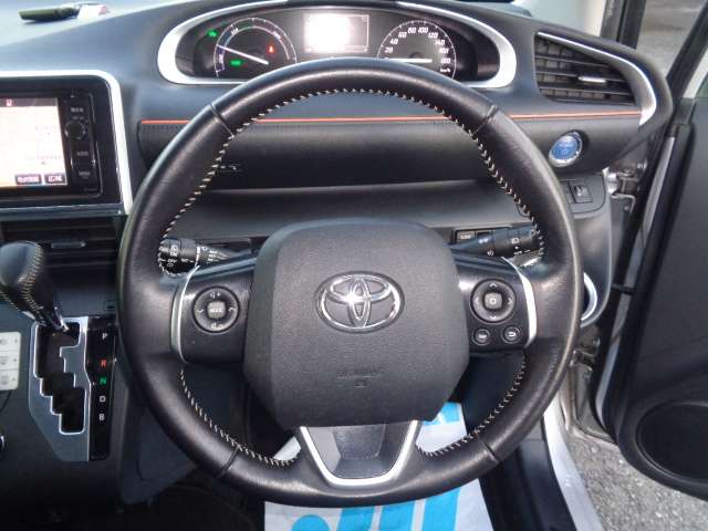 Toyota Sienta 7