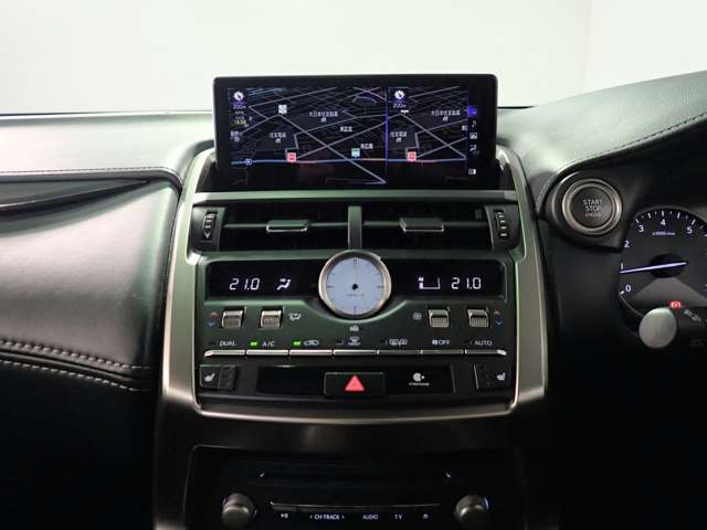 Lexus NX 3