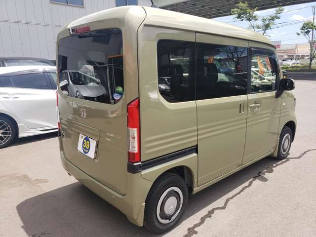 Honda N-VAN 10
