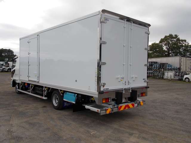 Mitsubishi Fuso Fighter 7