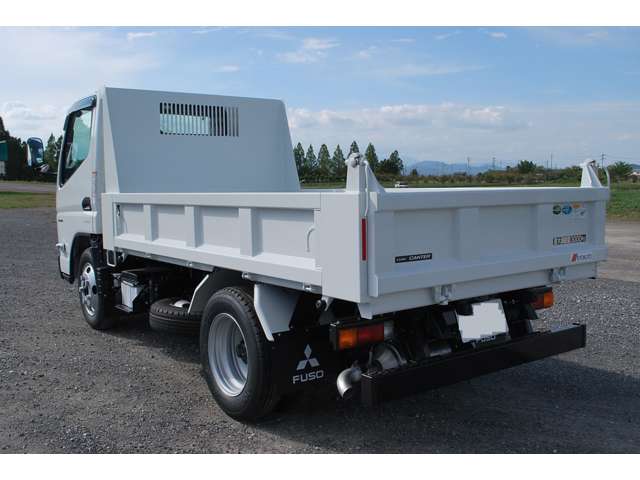 Mitsubishi Fuso Canter 5