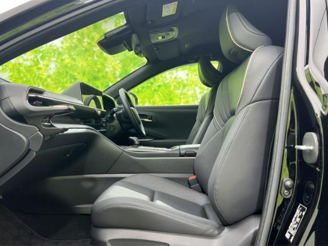 Toyota Crown Crossover 8