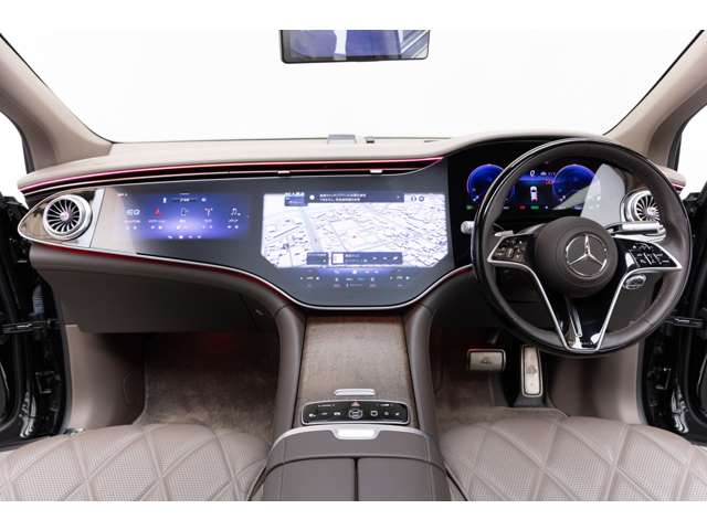 Mercedes-Benz EQS SUV 2