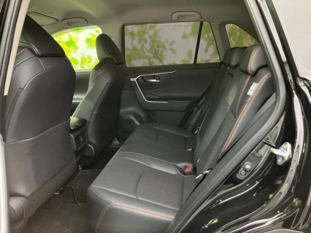 Toyota RAV4 8